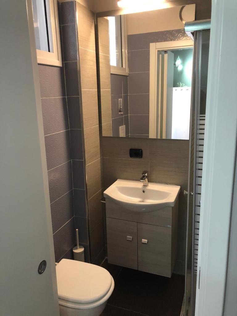 Le Suites Maor Gaeta Oda fotoğraf